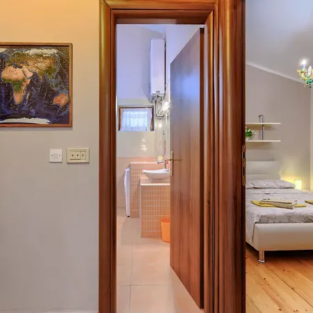 Elda By Interhome